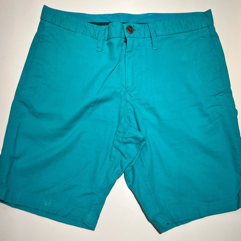 Short for Men - size 30